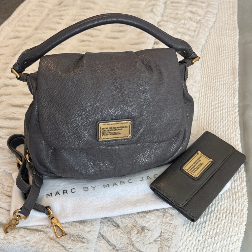 Marc by Marc Jacobs Aluminum Gray Leather Shoulder & Crossbody w/ Wallet Set EUC